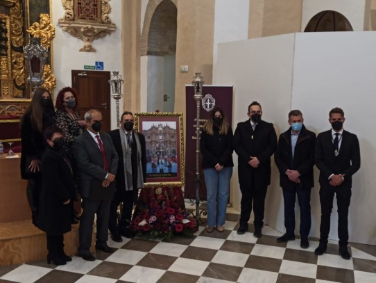 La federación de hermandades y cofradías presenta el cartel oficial de la Semana Santa de Guadix 2021.