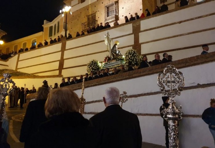 La Federación de Hermandades y Cofradías de Semana Santa de Guadix ha estado acompañando a la Archicofradía de Ntra. Sra. De las Angustias,  tanto en la celebración de los cultos en la S. A. I. Catedral como en la salida procesional de la imagen por las calles accitanas.