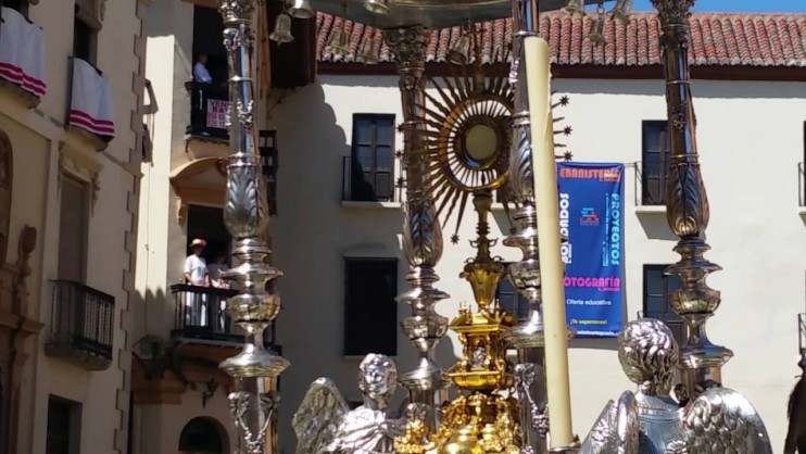 Horarios y actos con motivo de la celebración del Corpus Christi en la Ciudad de Guadix