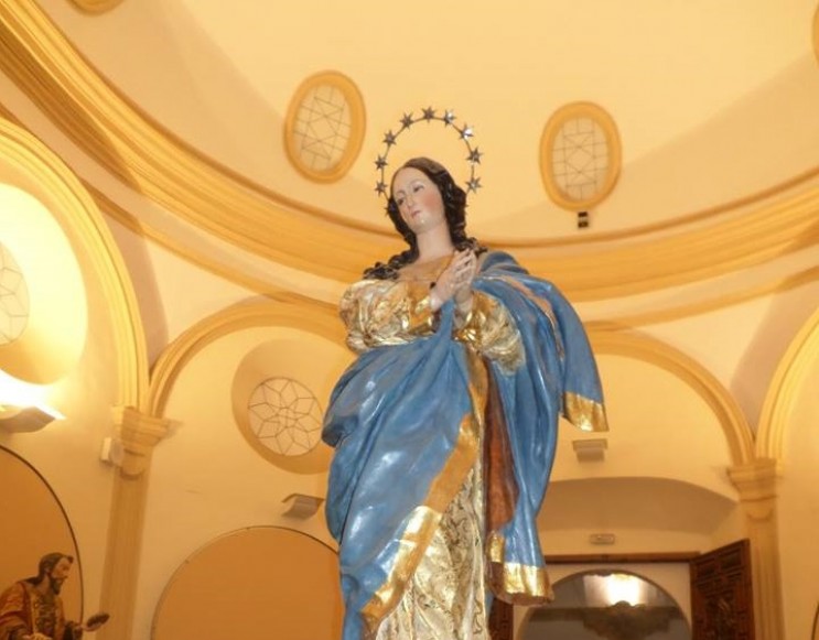 Desde la Federación de Hermandades y Cofradías de Semana Santa de Guadix invitamos a todos los accitanos a que desde sus casas celebren el mes a Nuestra Madre, la Virgen María.